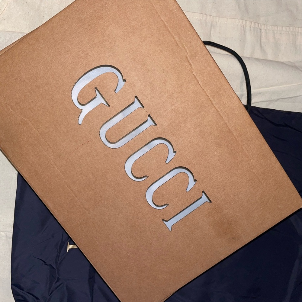 Gucci Wristlet - Picture 3 of 8
